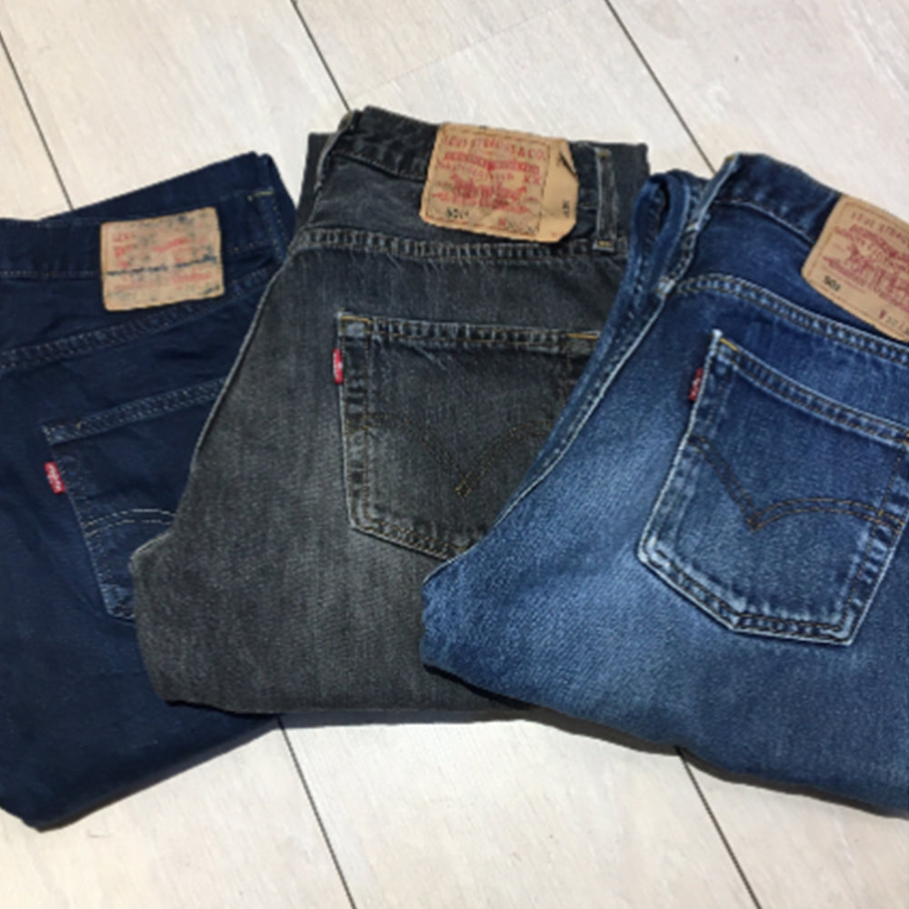 Jeans Levis Vintage W30 ( equivalent taille 38 FR )